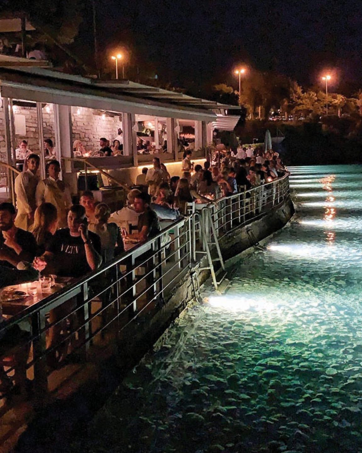 Athens beach restaurant Krabo