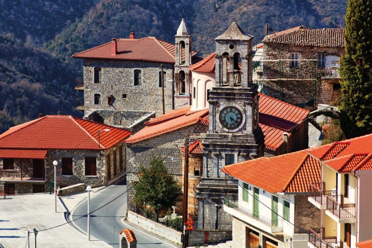 Wandering in the mountainous Arkadia