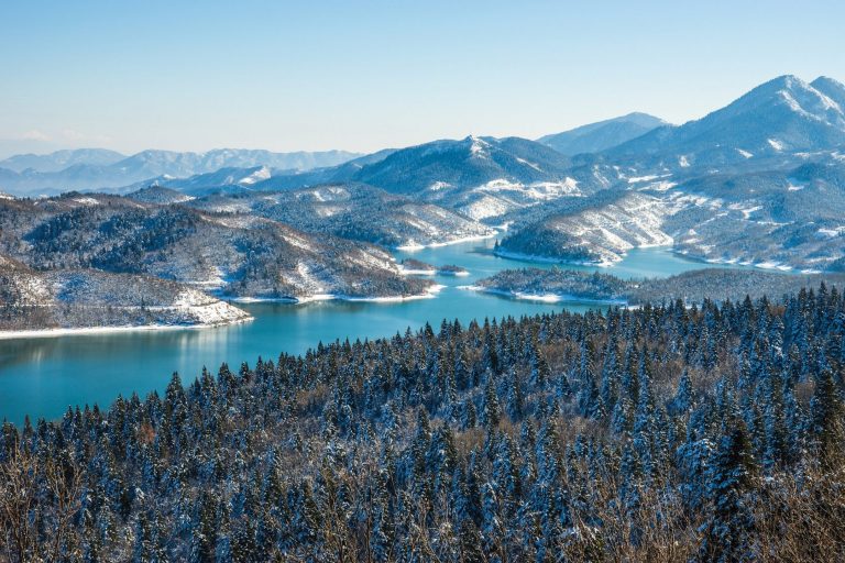 Wandering in the mountains of Lake Plastira